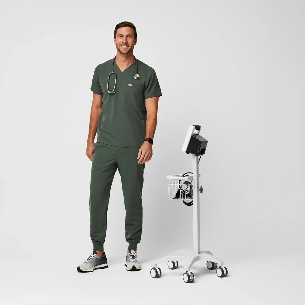 FIGS Leon Olive Green Set of Scrubs Shirt and Joggers Men’s Size XL